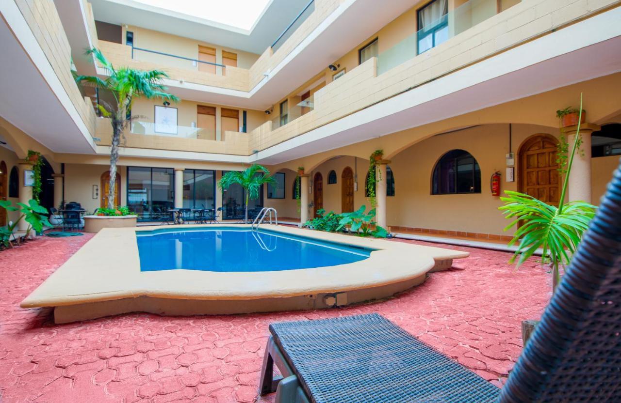 Hotel Villas San Ignacio Плайя-дель-Кармен Екстер'єр фото
